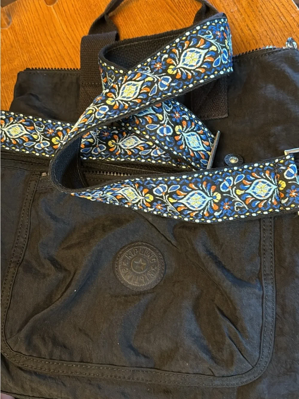 Kipling classic black